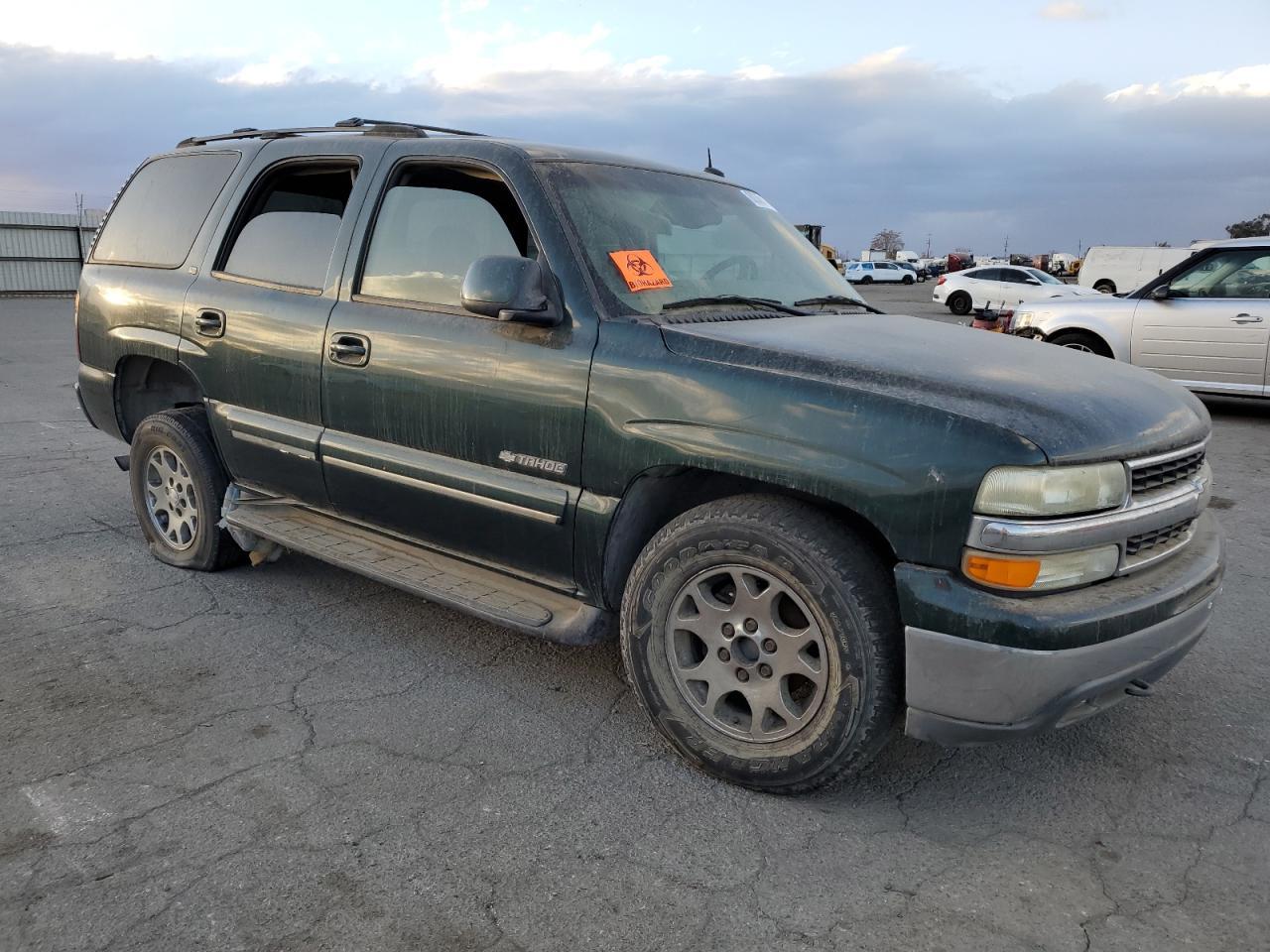 2002 Chevrolet Tahoe K1500 - Фото 4
