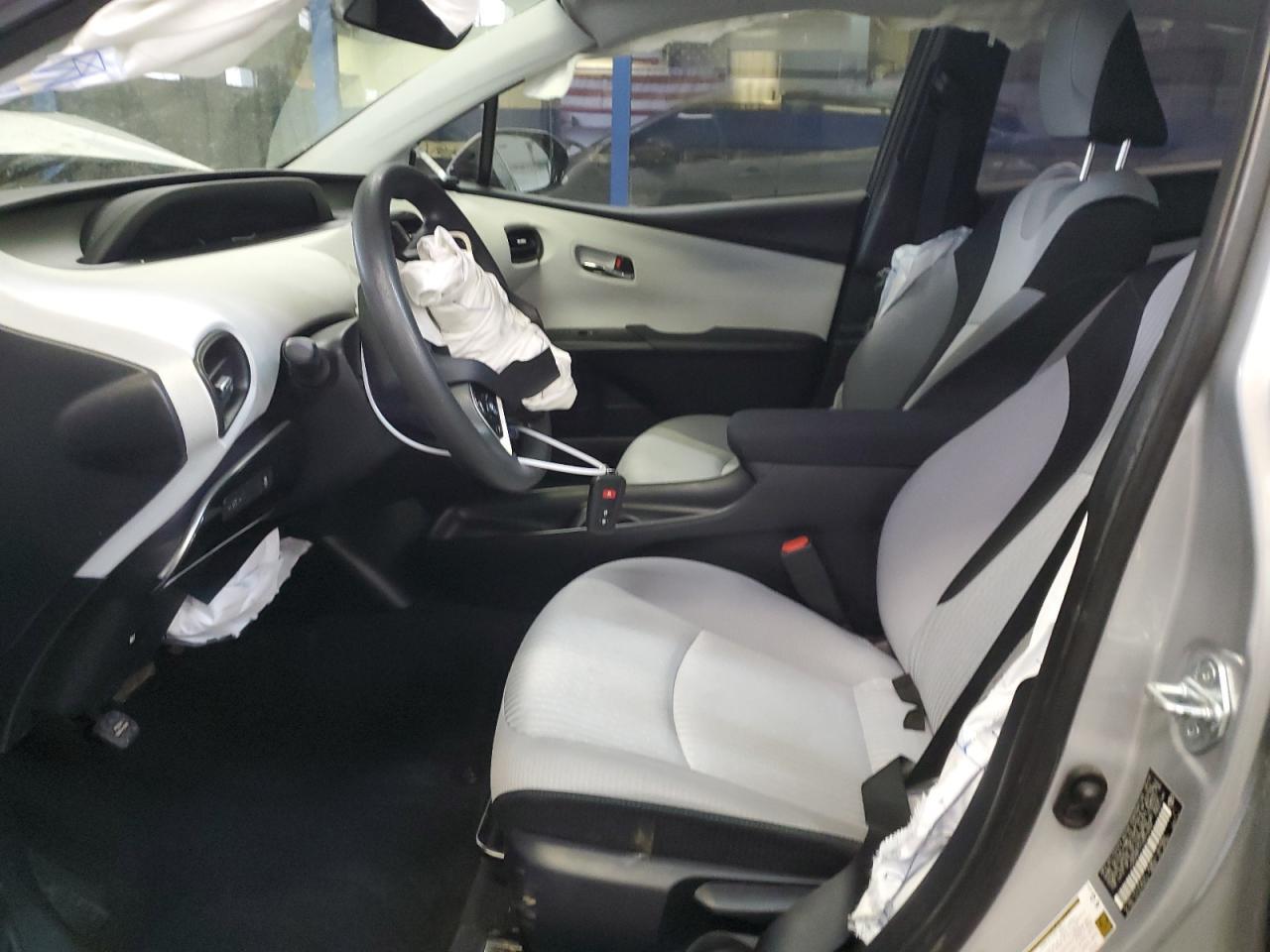 2016 Toyota Prius - Фото 7