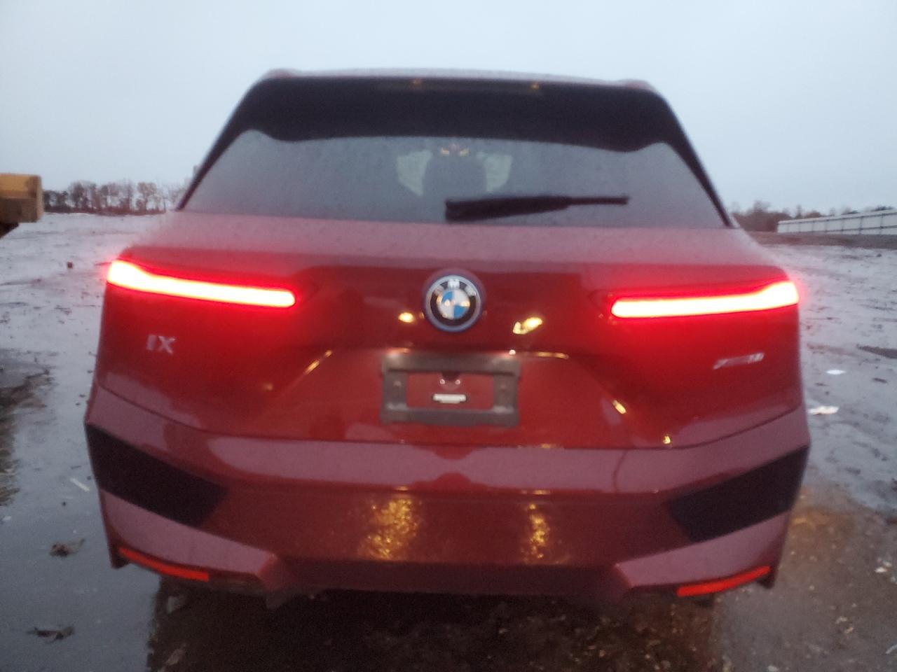 2024 BMW Ix xDrive50 - Фото 6