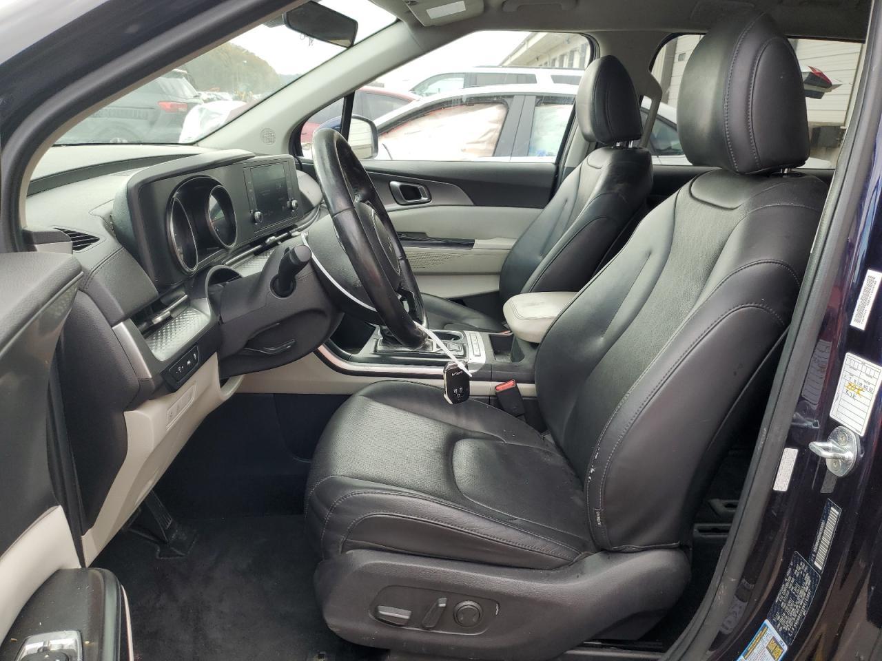 2022 Kia Carnival Lx - Фото 7