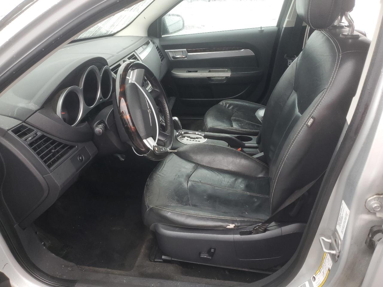 2010 Chrysler Sebring Limited - Image 7