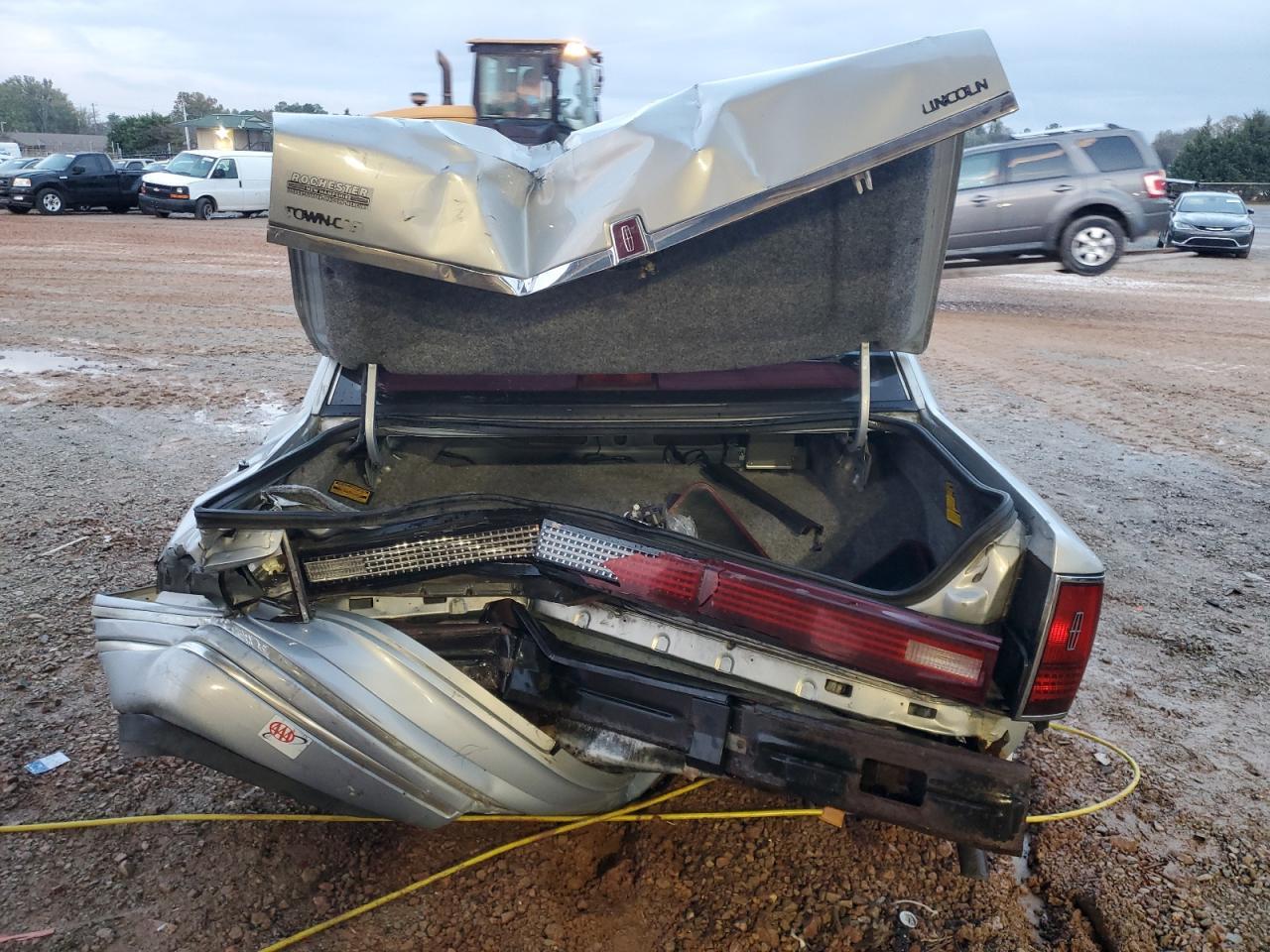1993 Lincoln Town Car Executive - Фото 6