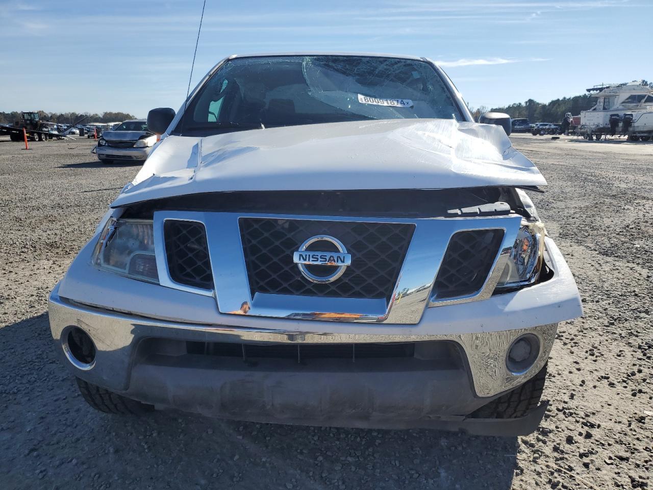 2010 Nissan Frontier Crew Cab Se - Image 5