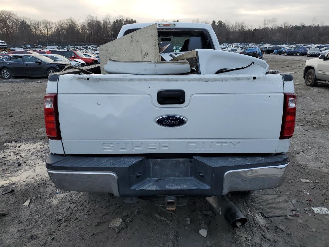 2016 Ford F350 - Image 6