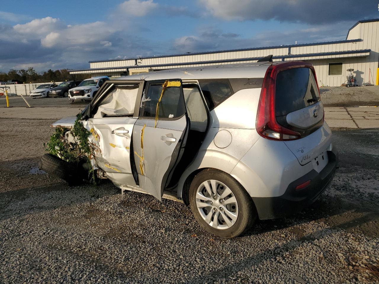 2021 Kia Soul Lx - Фото 2