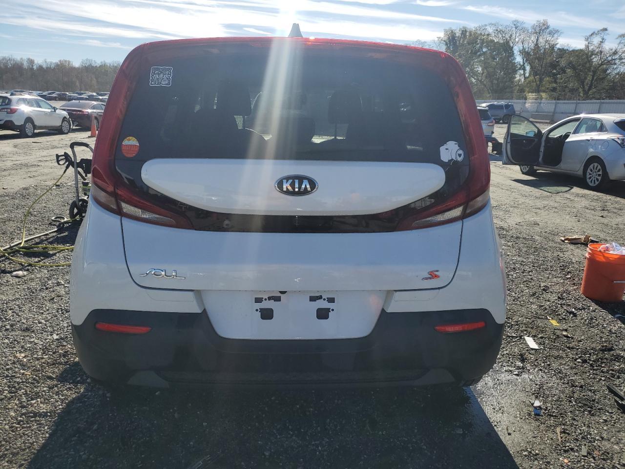 2020 Kia Soul Lx - Фото 6
