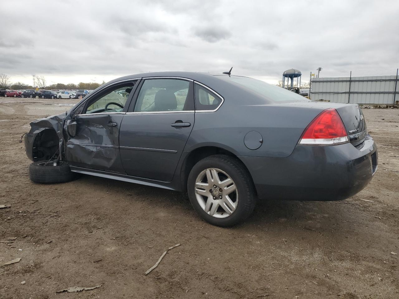 2010 Chevrolet Impala Lt - Image 2