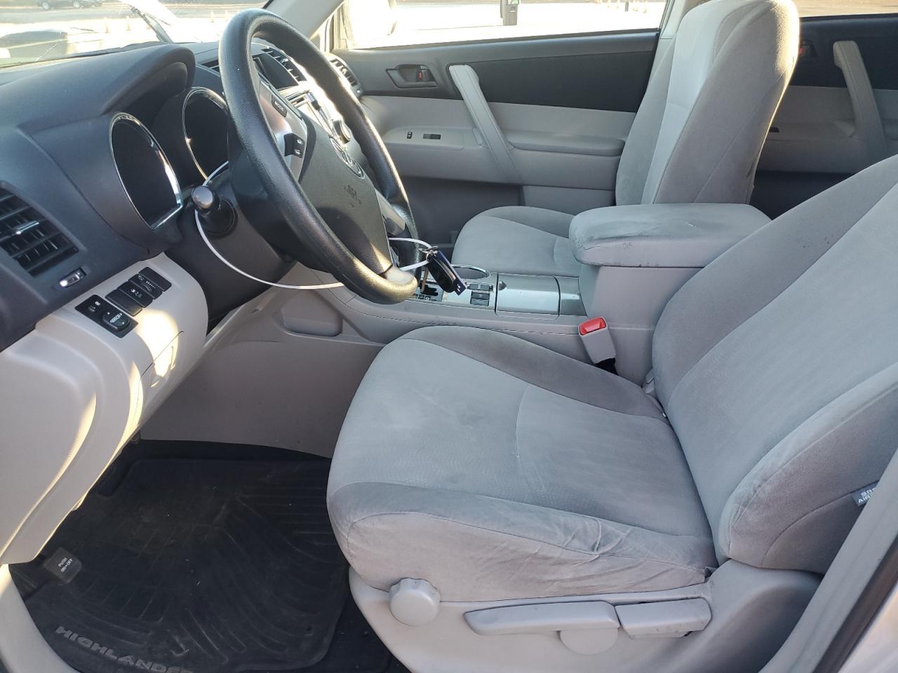 2013 Toyota Highlander Base - Фото 7