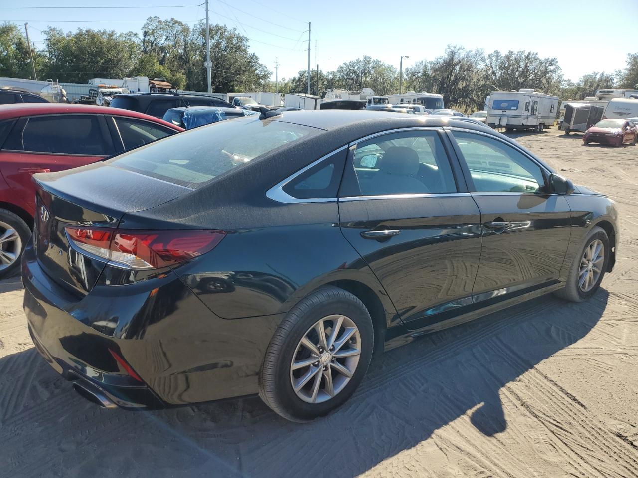 2019 Hyundai Sonata Se - Image 3