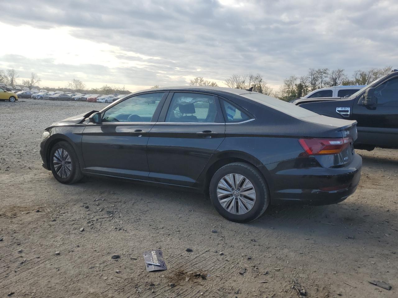 2019 Volkswagen Jetta S - Фото 2