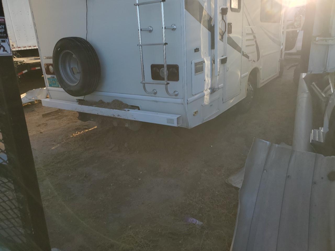 2006 Chevrolet Express G3500 - Фото 4