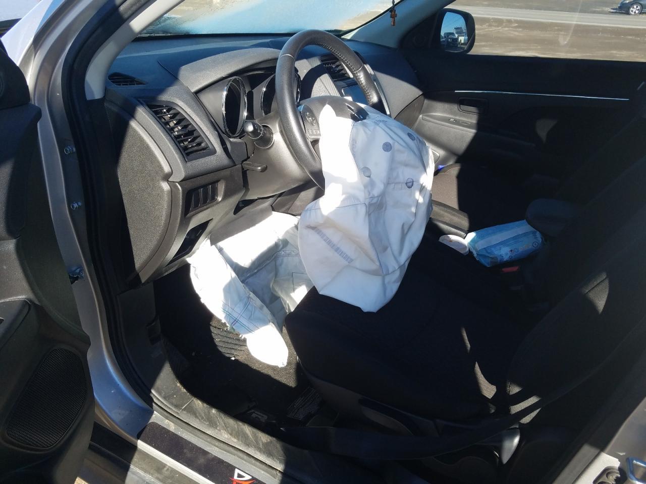 2019 Mitsubishi Rvr Se - Image 7