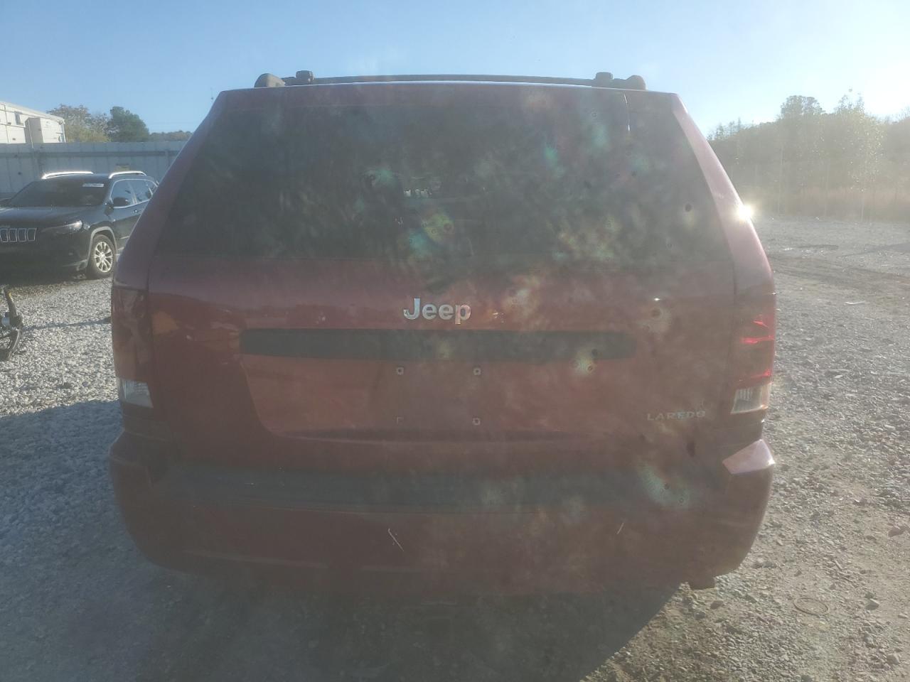 2005 Jeep Grand Cherokee Laredo - Image 6