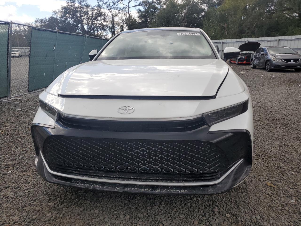 2023 Toyota Crown Xle - Image 5