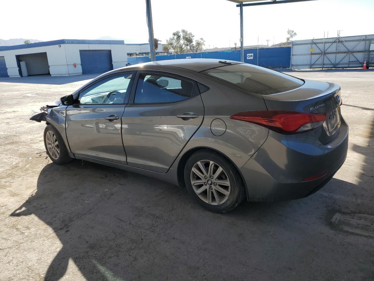 2014 Hyundai Elantra Se - Фото 2