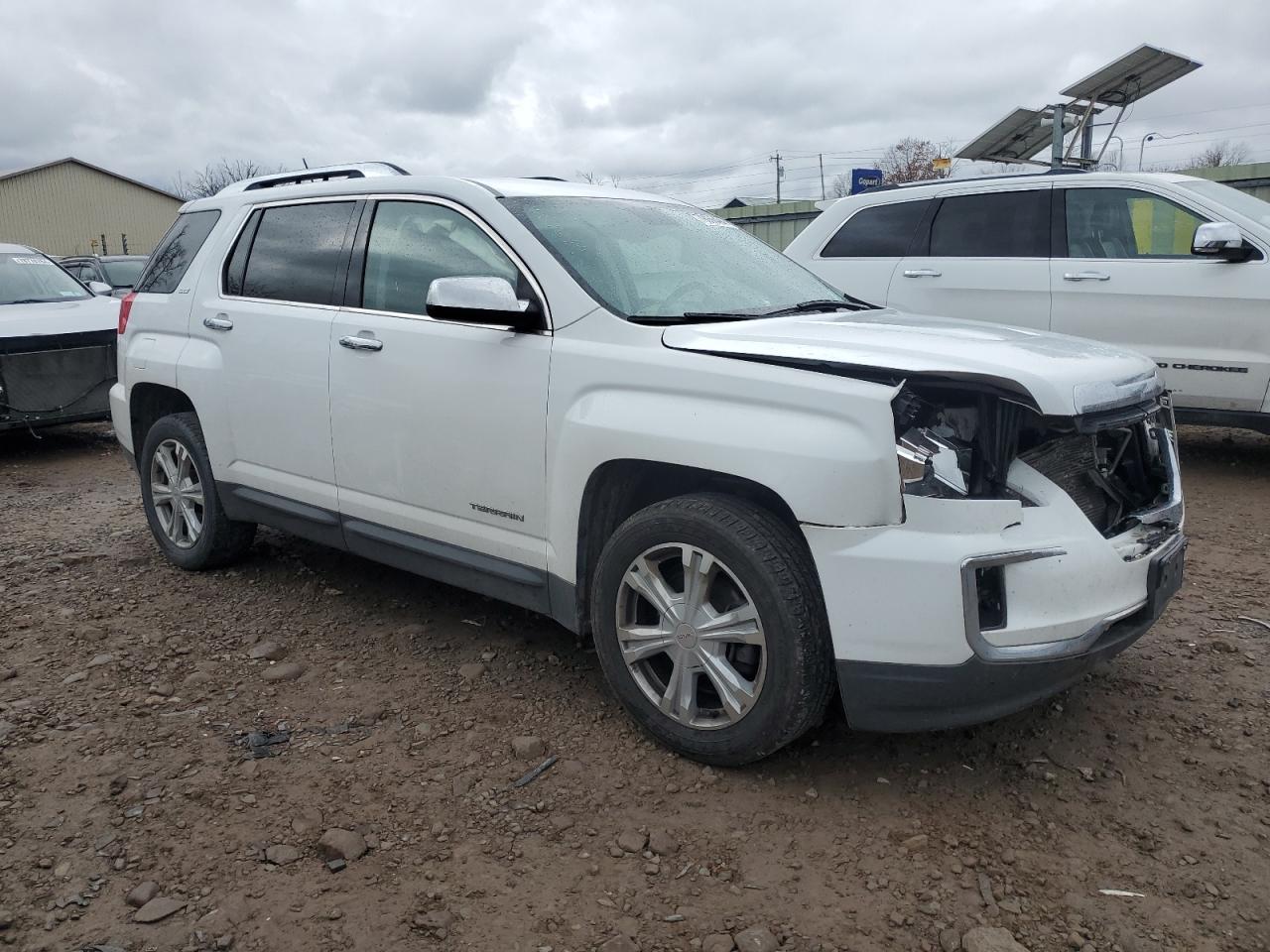 2017 GMC Terrain Slt - Image 4