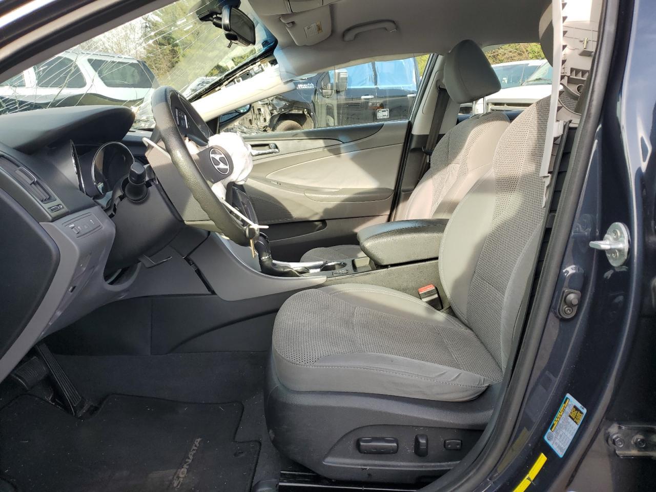 2014 Hyundai Sonata Gls - Image 7