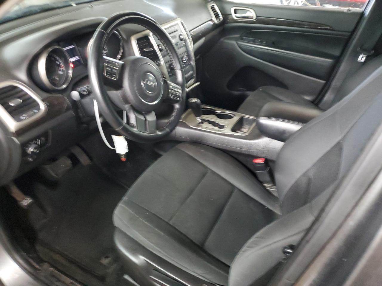 2013 Jeep Grand Cherokee Laredo - Image 7