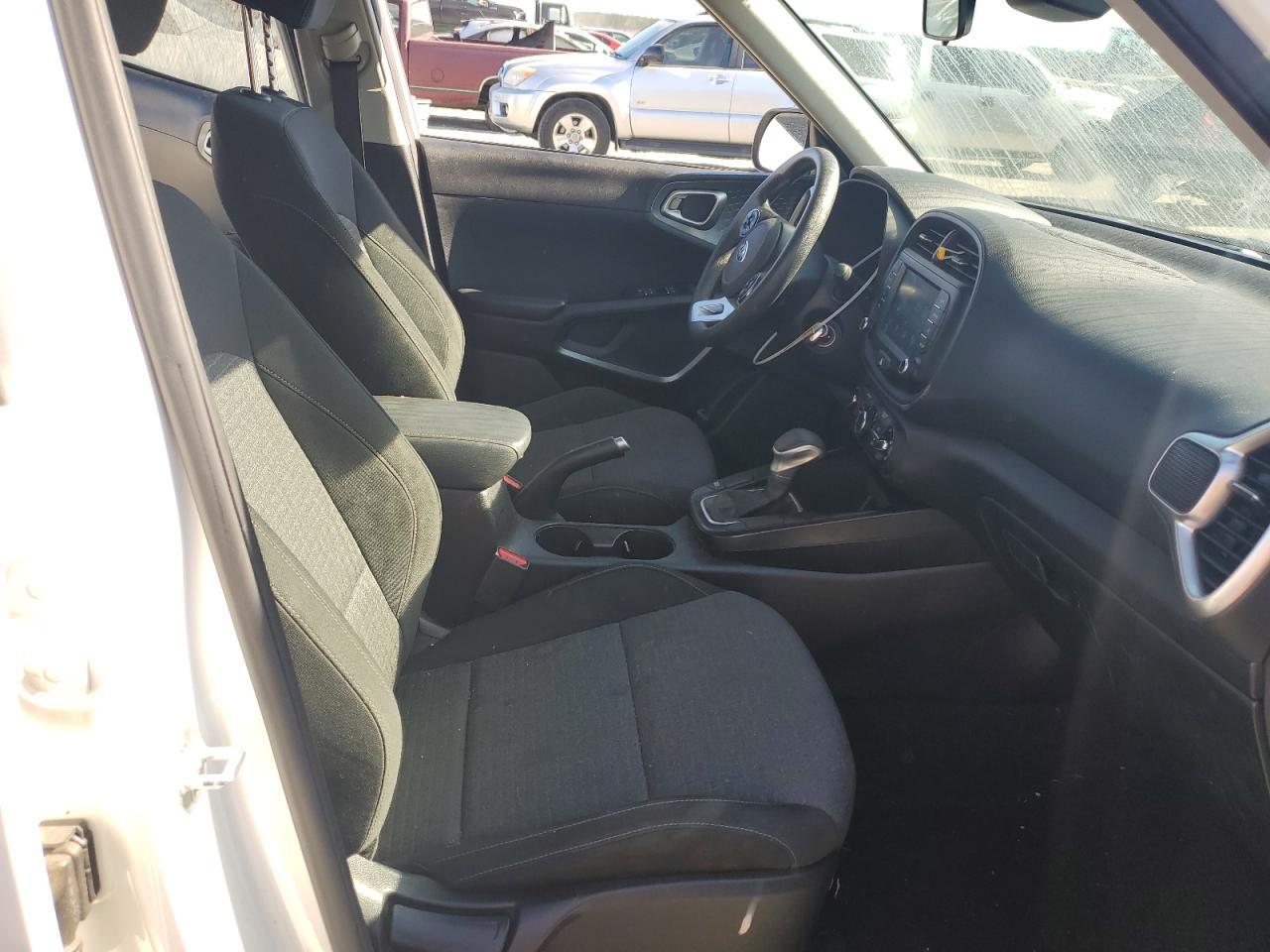 2020 Kia Soul Lx - Фото 7