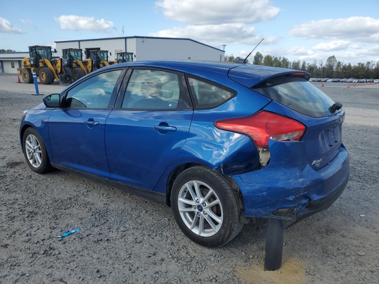 2018 Ford Focus Se - Image 2