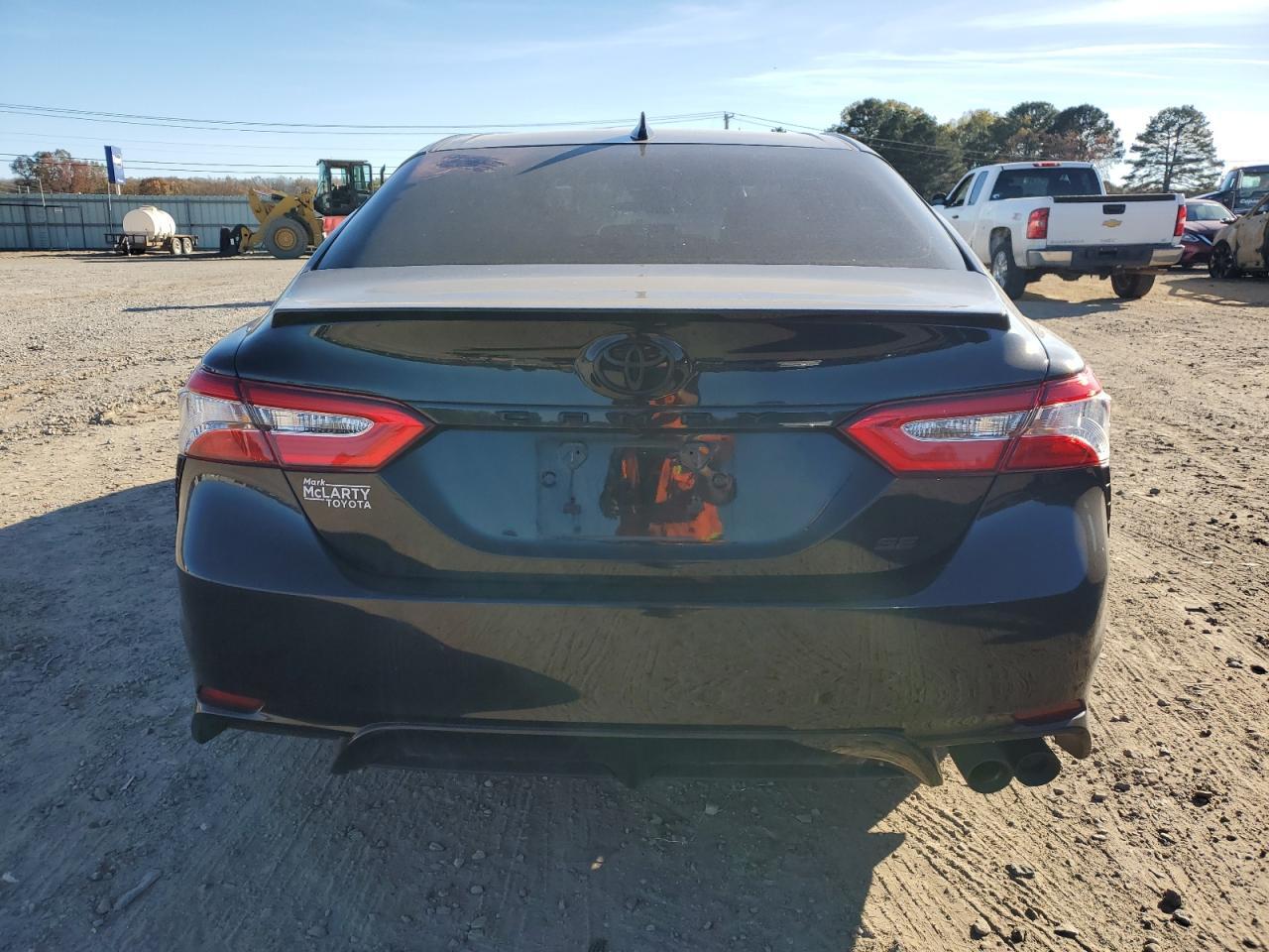 2020 Toyota Camry Se - Фото 6