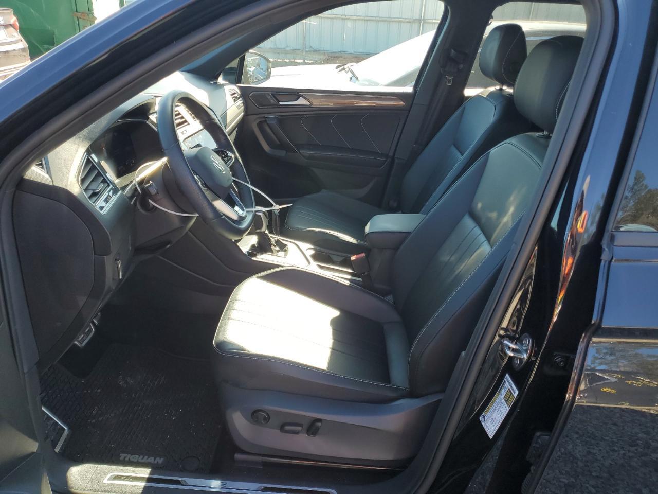 2023 Volkswagen Tiguan Se R-Line Black - Фото 7