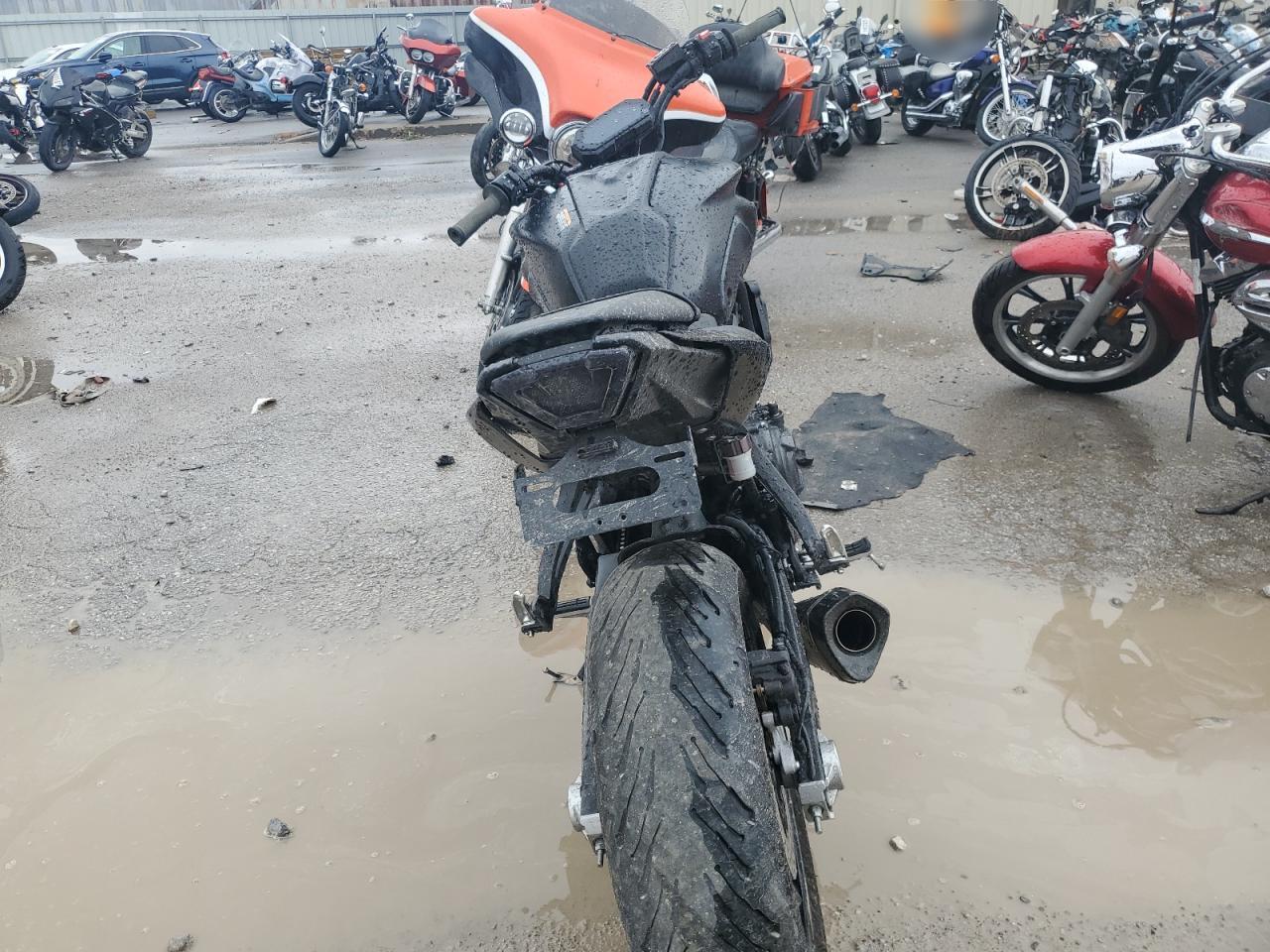 2021 Yamaha Mt07 - Image 4