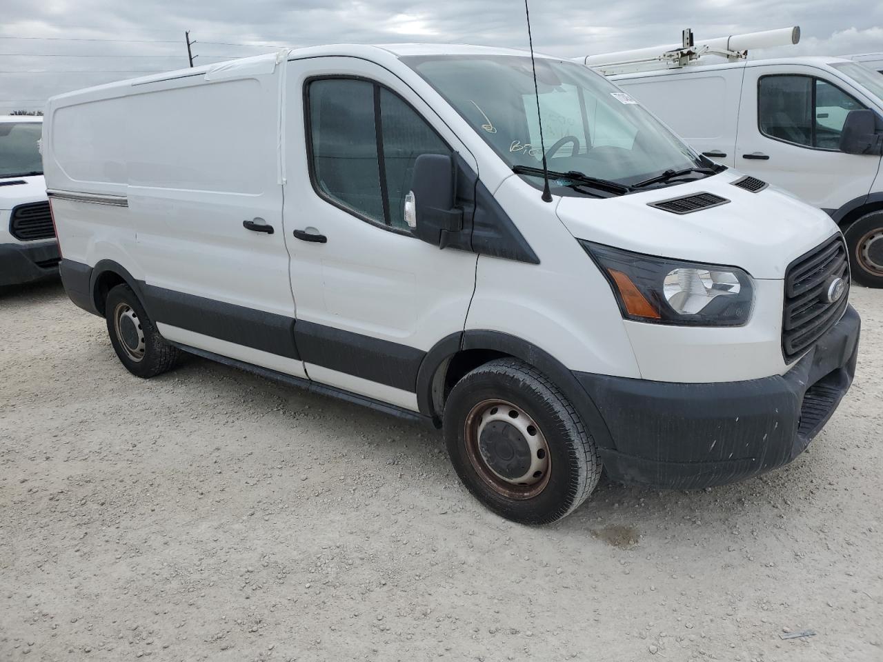 2019 Ford Transit T-150 - Фото 4