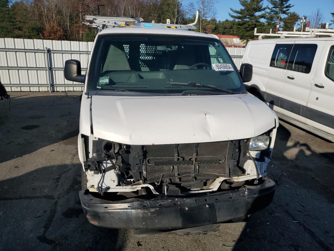 2016 Chevrolet Express G2500 - Image 5