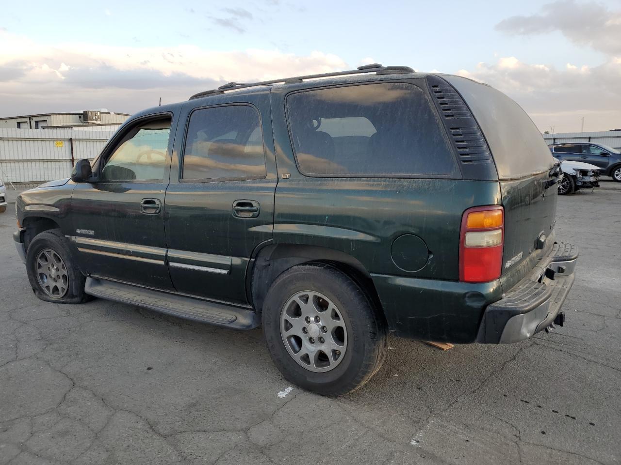 2002 Chevrolet Tahoe K1500 - Фото 2