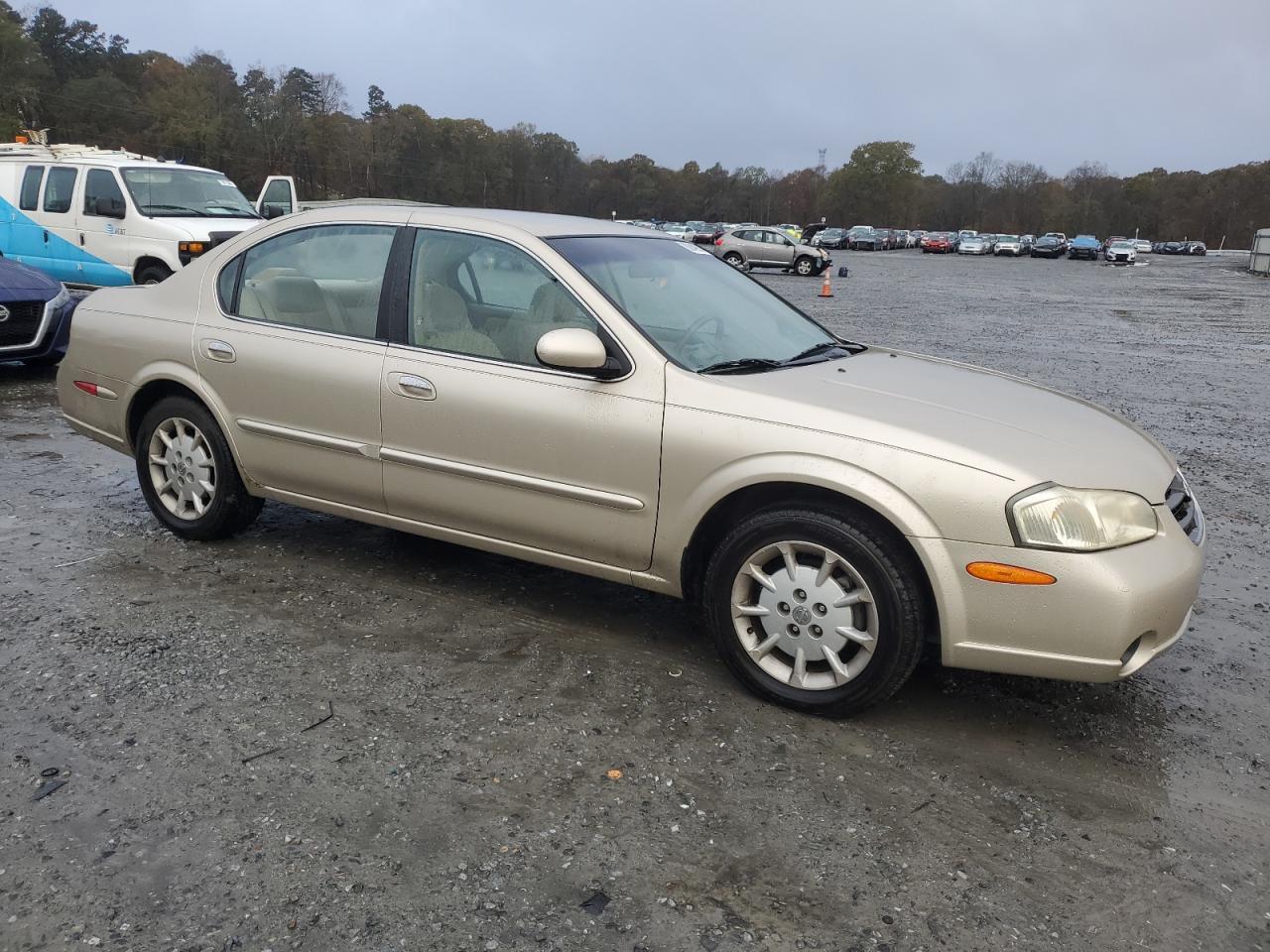 2000 Nissan Maxima Gle - Image 4
