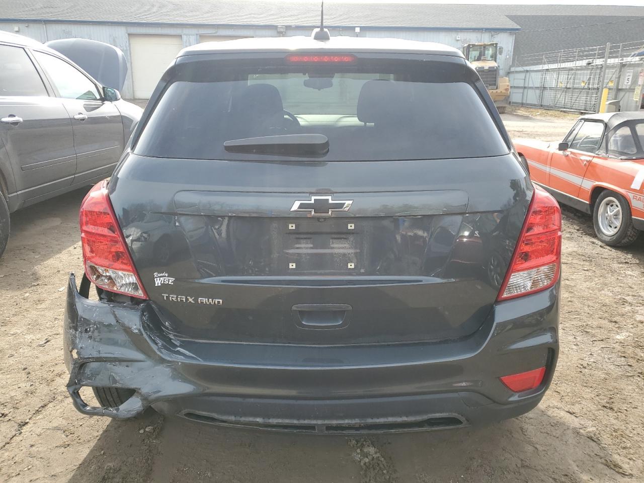 2019 Chevrolet Trax Ls - Image 6
