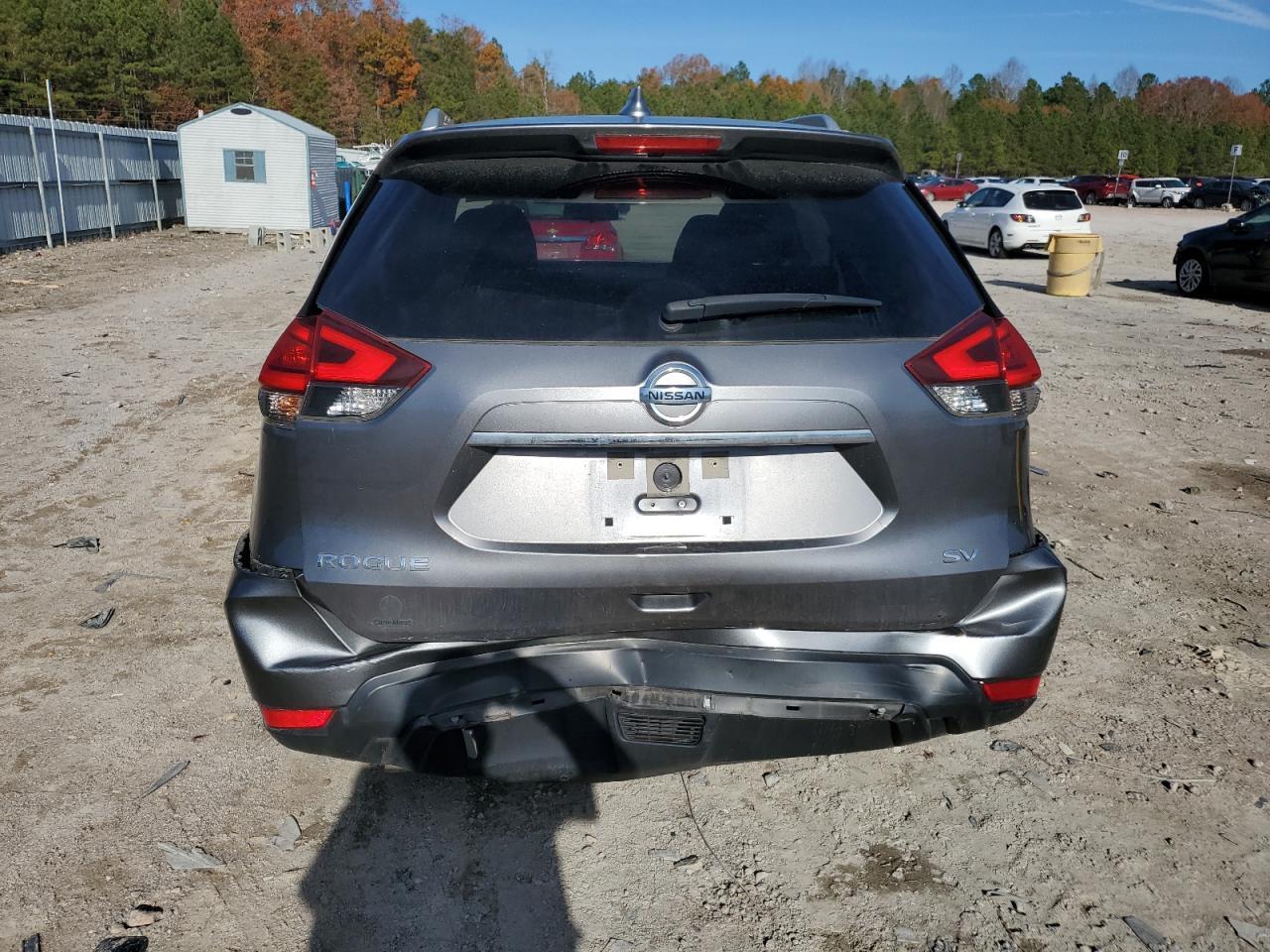 2017 Nissan Rogue S - Image 6