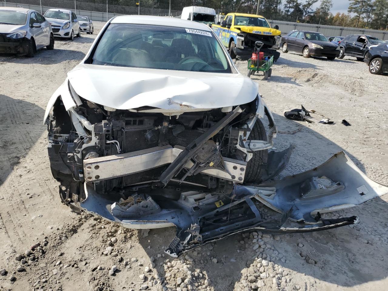 2014 Nissan Altima 2.5 - Image 5