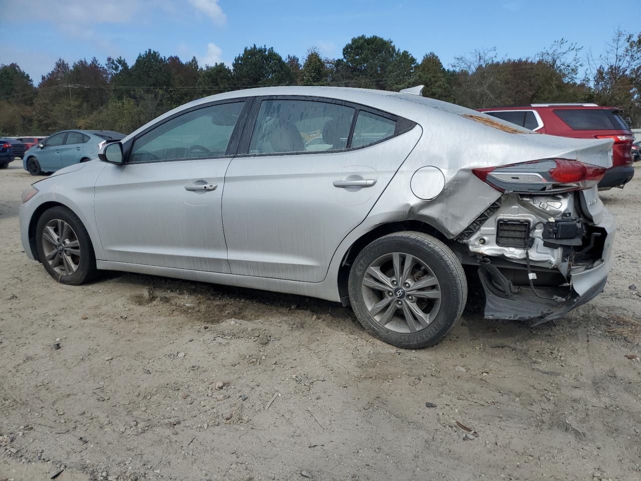 2018 Hyundai Elantra Sel - Фото 2