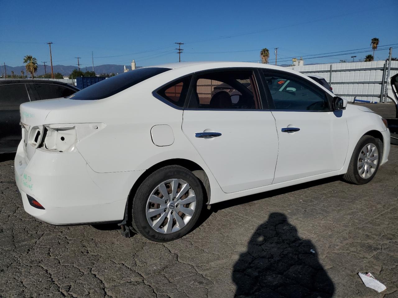 2016 Nissan Sentra S - Image 3