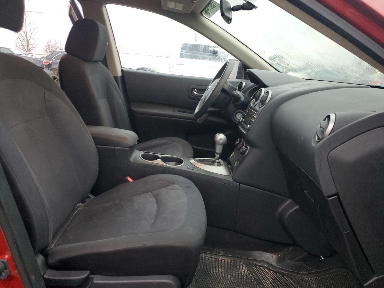2015 Nissan Rogue Select S - Image 7