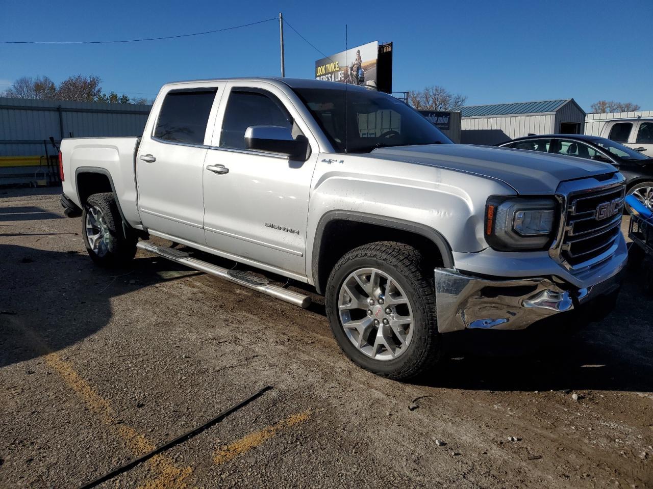 2016 GMC Sierra K1500 Sle - Image 4