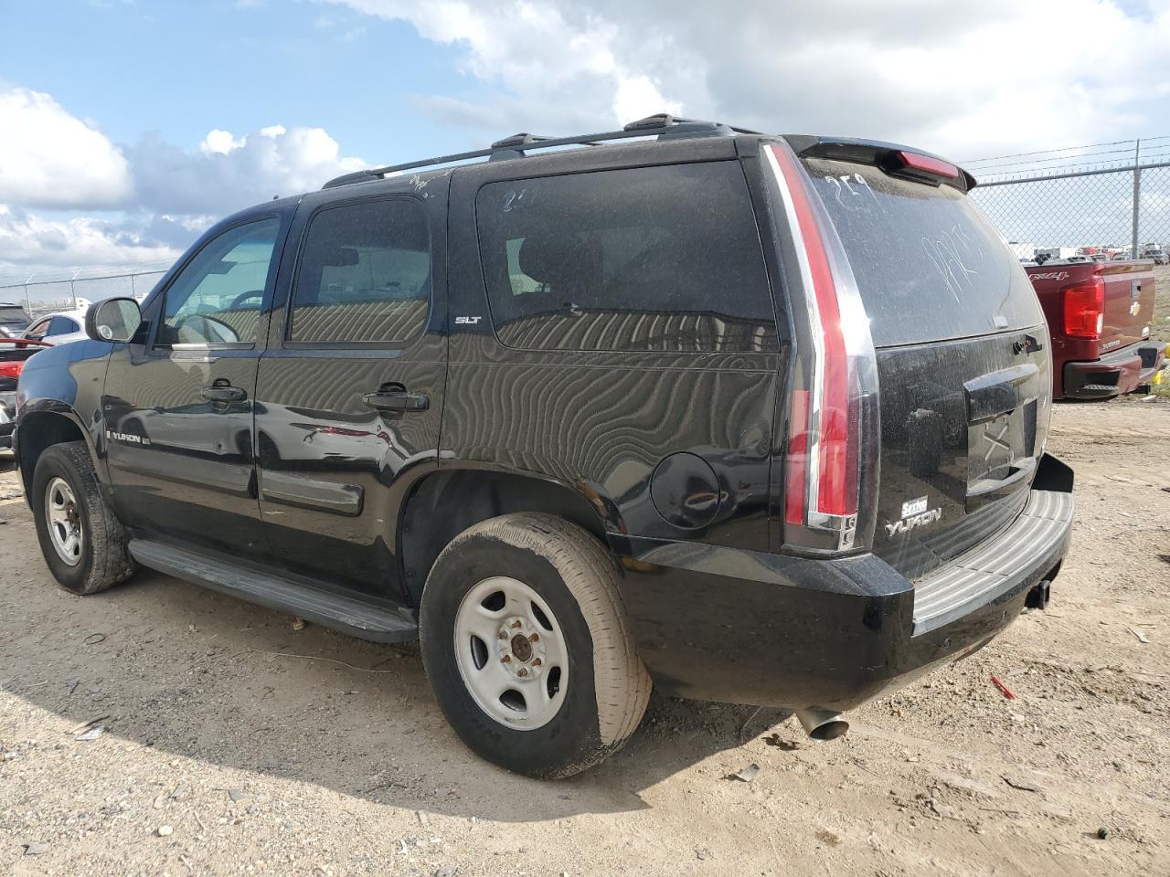 2009 GMC Yukon Slt - Фото 2