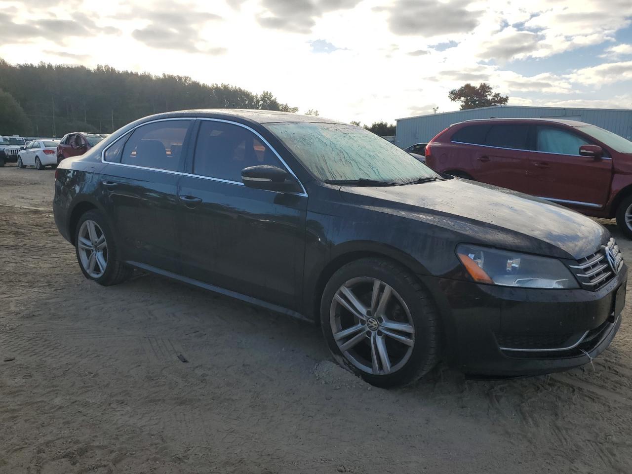 2015 Volkswagen Passat Se - Фото 4