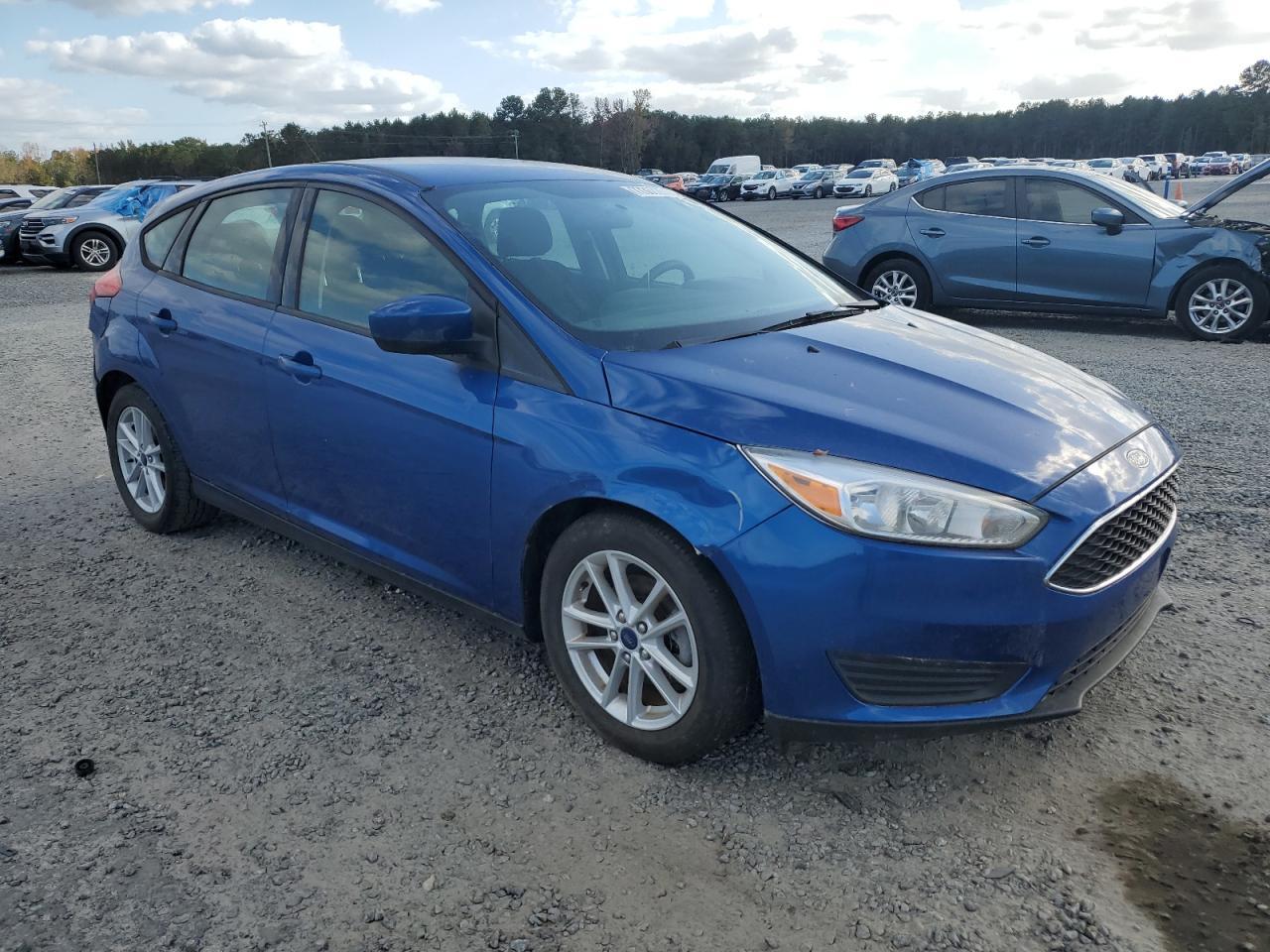 2018 Ford Focus Se - Image 4