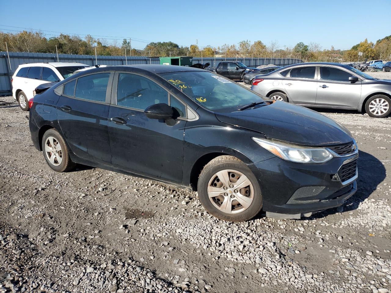 2017 Chevrolet Cruze Ls - Image 4