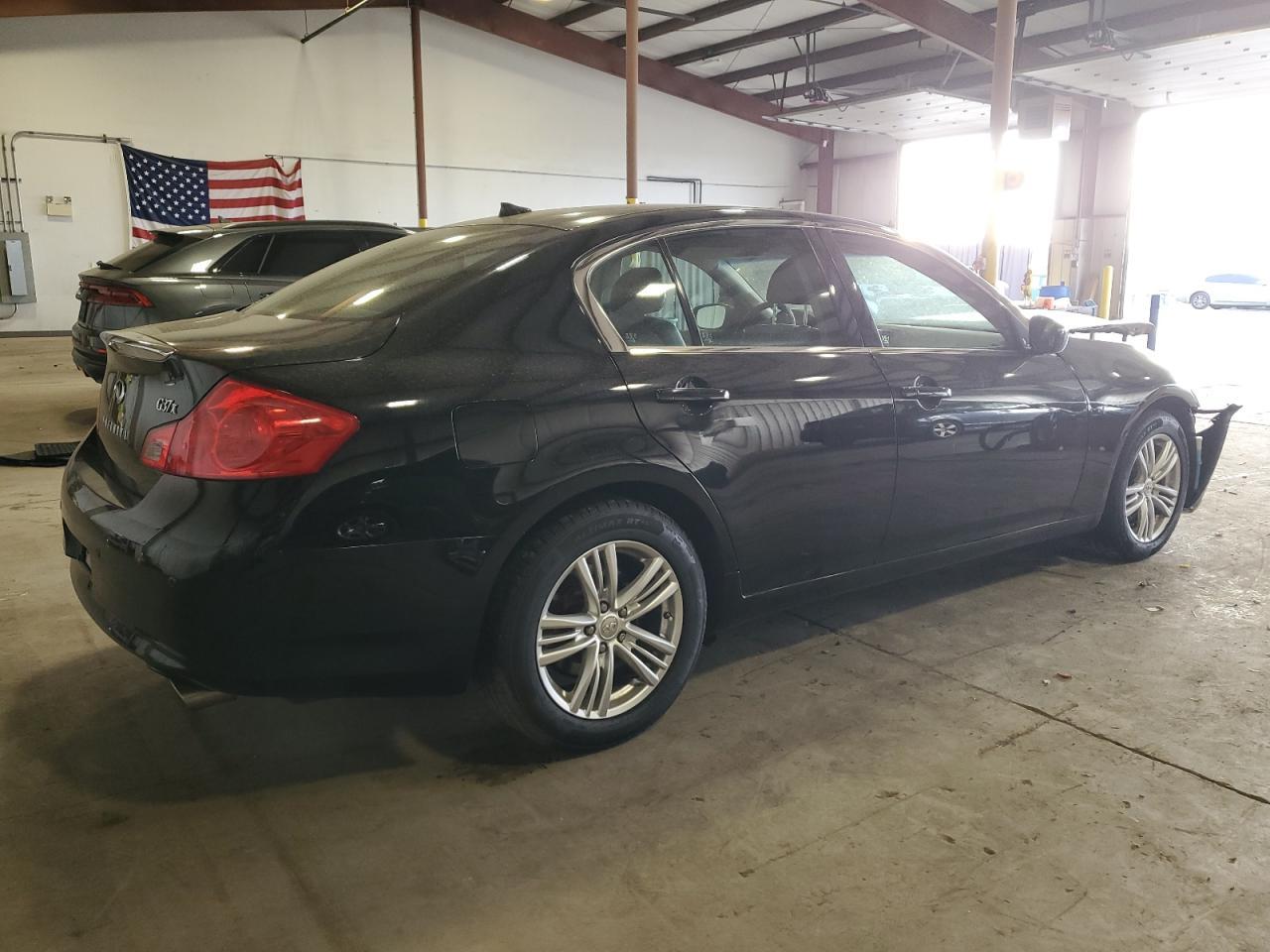 2013 Infiniti G37 - Image 3