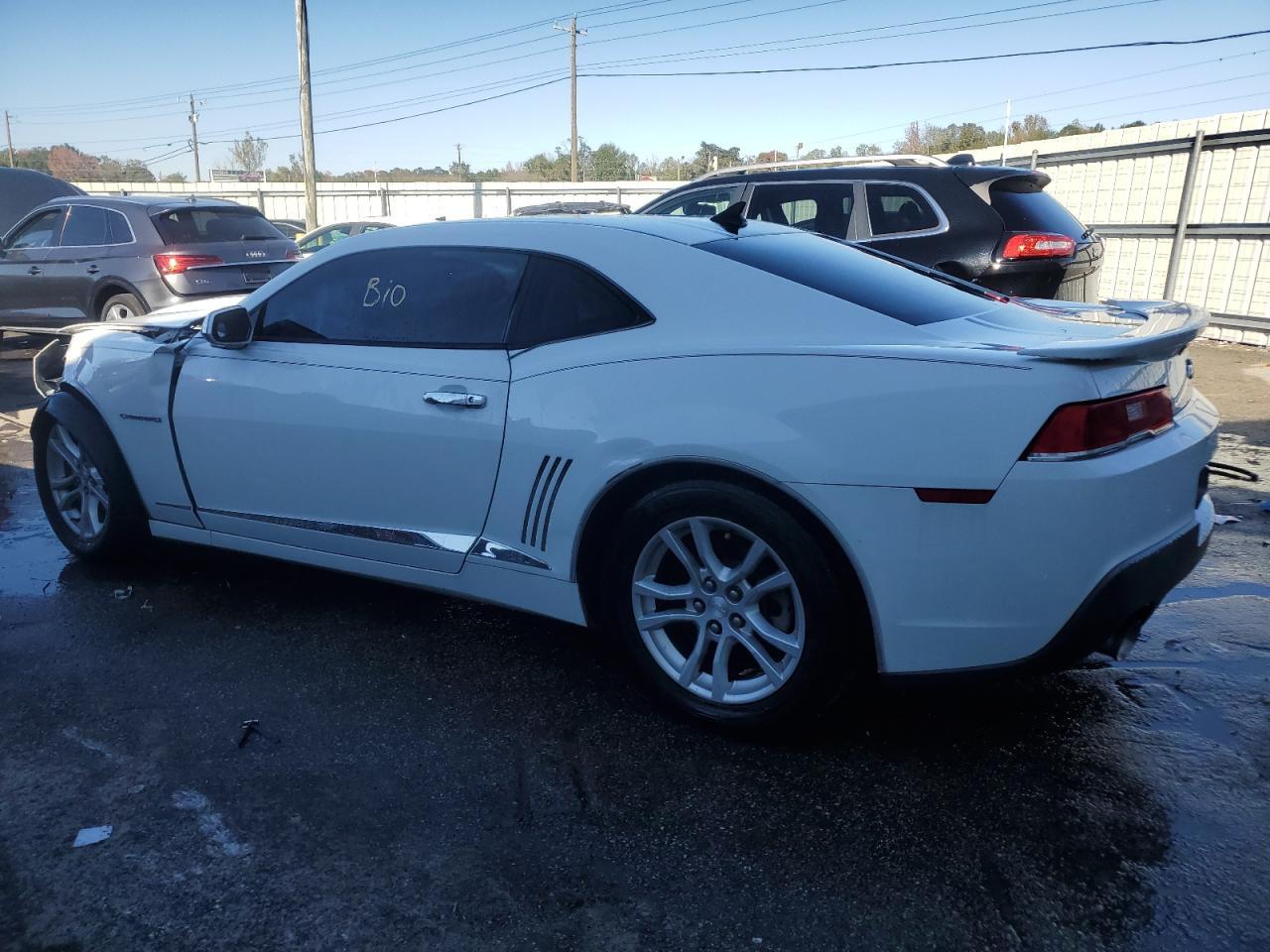 2015 Chevrolet Camaro Ls - Фото 2