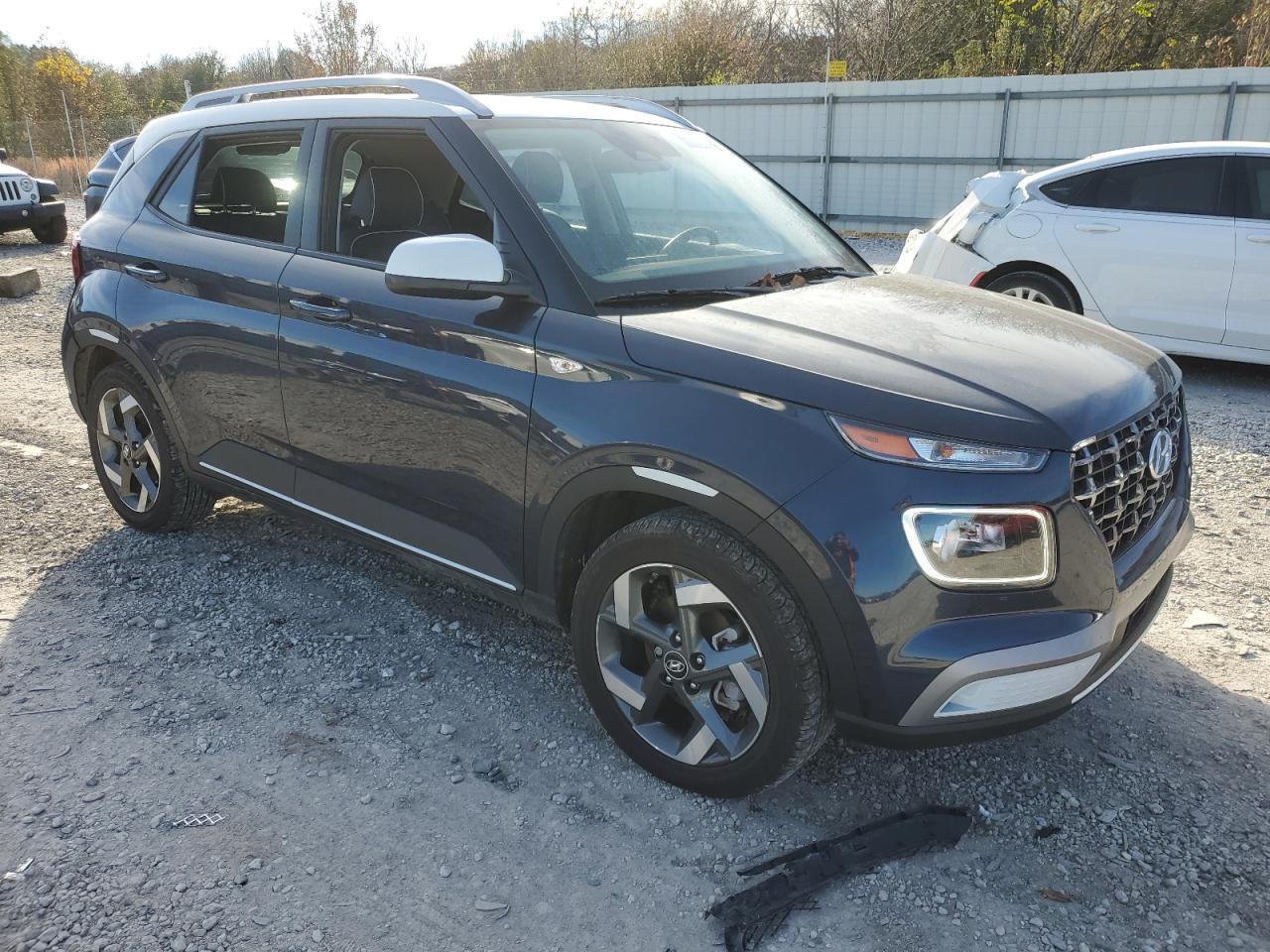 2024 Hyundai Venue Sel - Фото 4