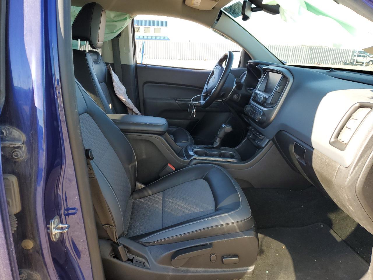 2017 Chevrolet Colorado Z71 - Image 7