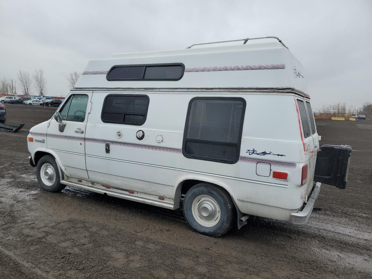 1988 GMC Rally Wagon / Van - Image 2