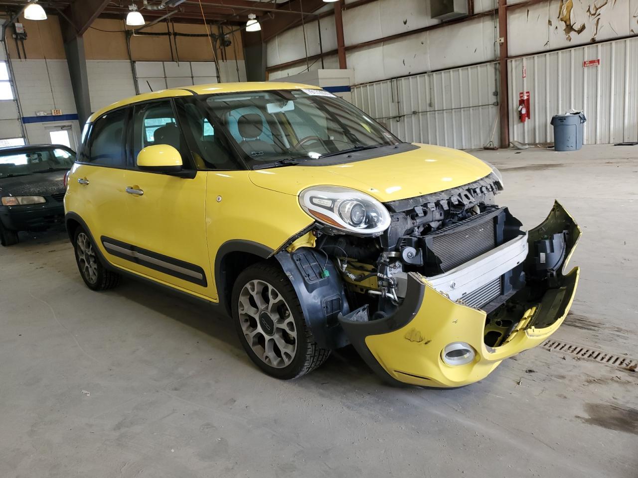 2014 Fiat 500L Trekking - Фото 4