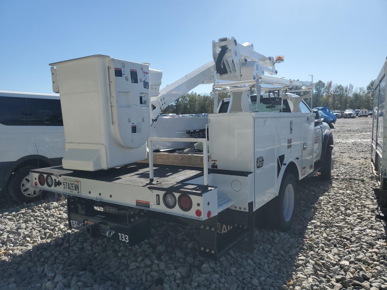 2024 Ford F450 Super Duty - Фото 4