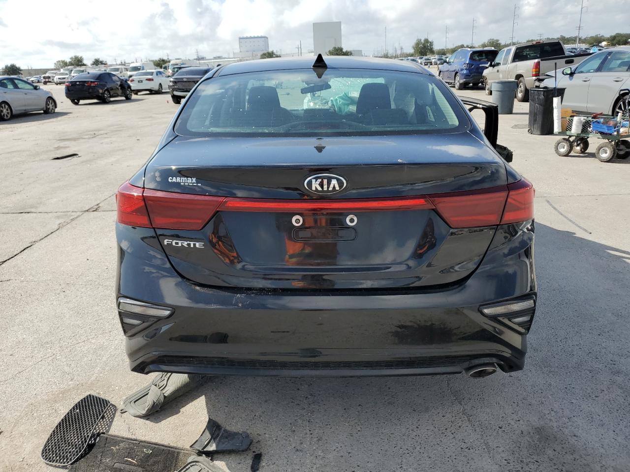 2021 Kia Forte Fe - Фото 6